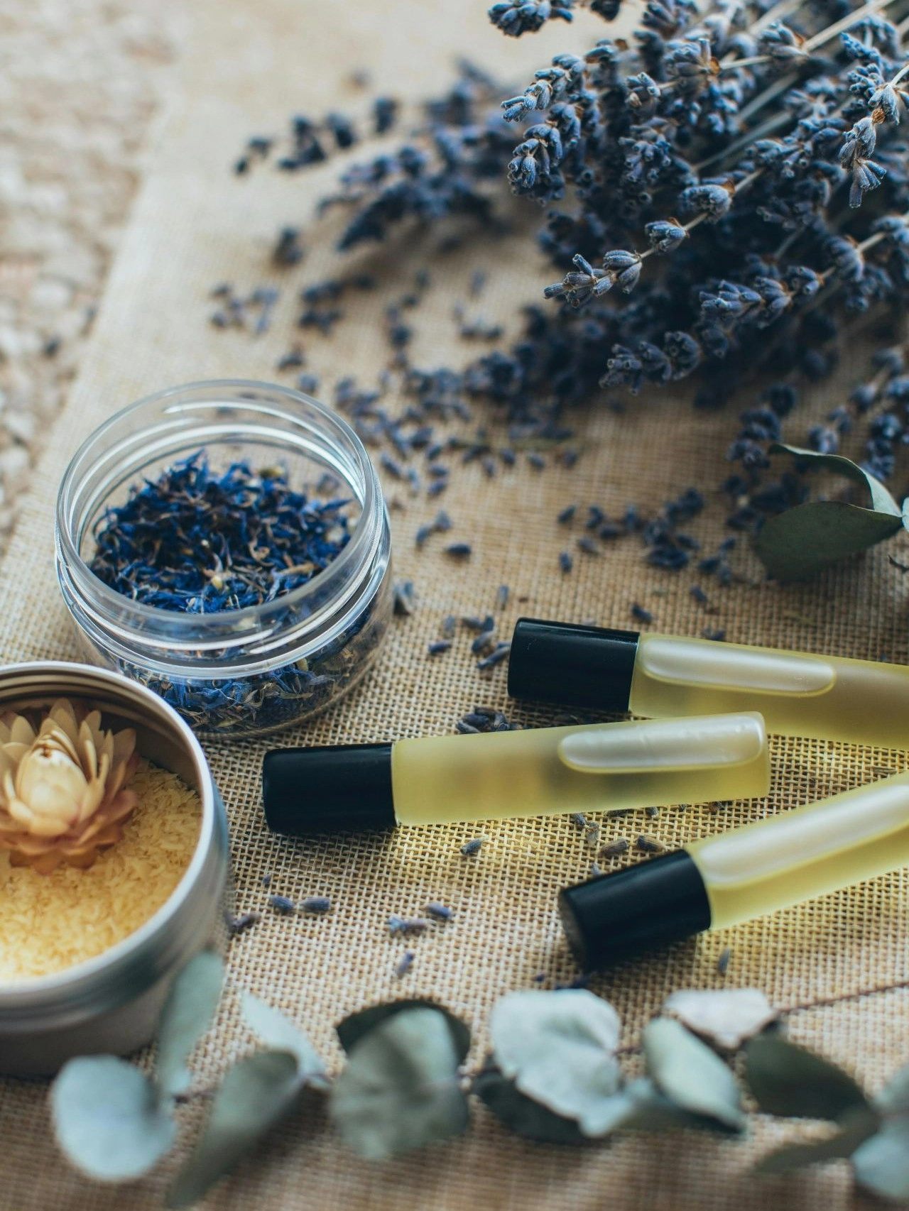 Aromaterapi ile Doğal Parfüm Yapımı Atölyesi